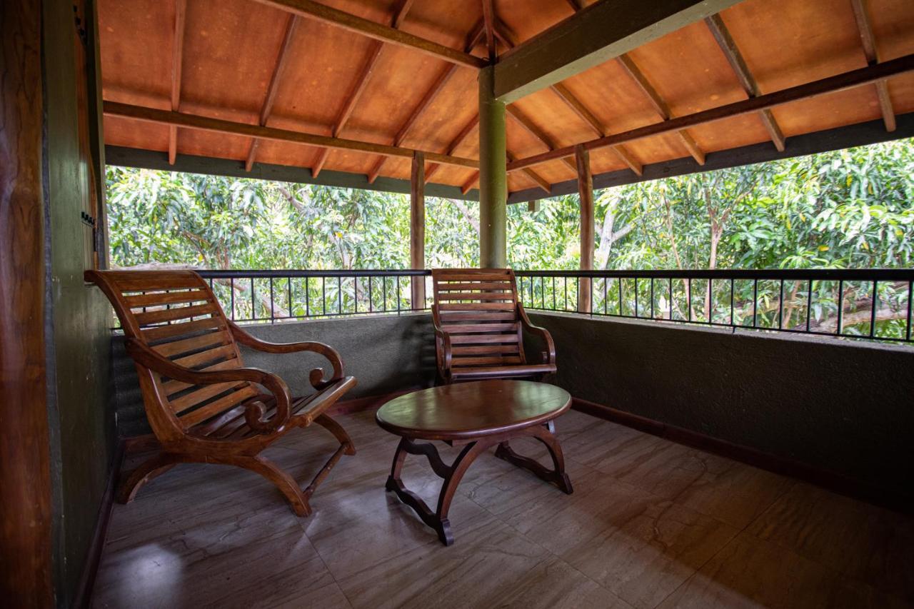 Hotel Kalu'S Hideaway Udawalawe Exterior foto