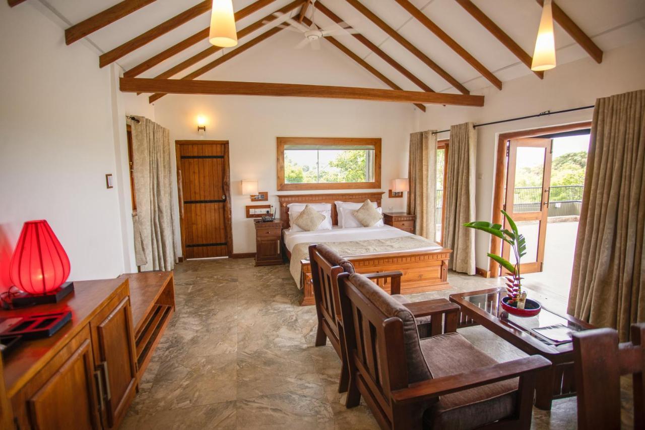Hotel Kalu'S Hideaway Udawalawe Exterior foto